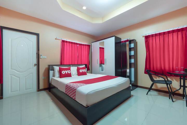 Room 4 of 23