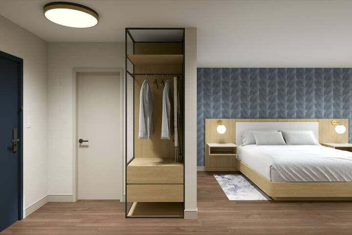 Room 7 of 11