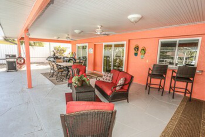 Terrace/Patio 3 of 37