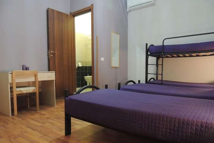 Room 16 of 51
