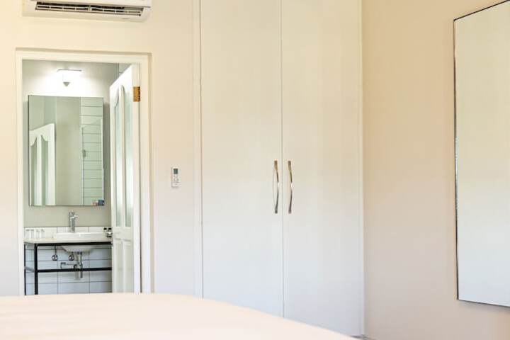 Room 21 of 45