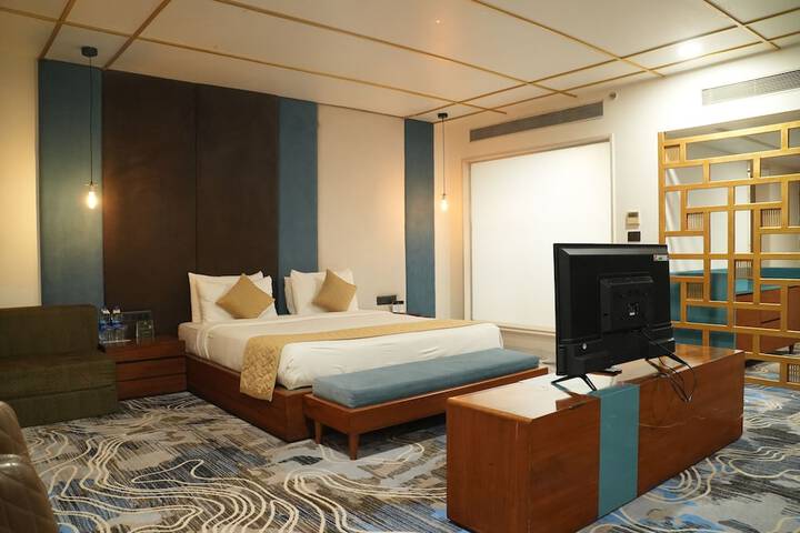 Room 36 of 118