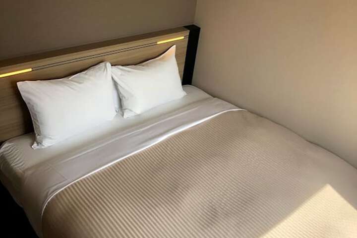 Room 11 of 61