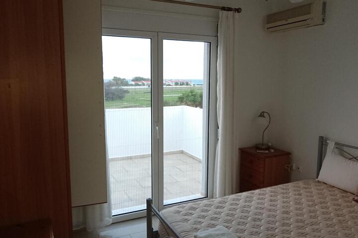 Room 5 of 5
