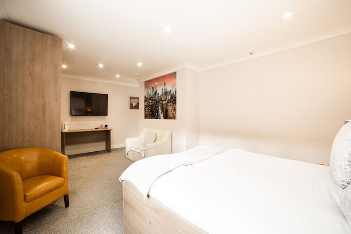 Room 12 of 31