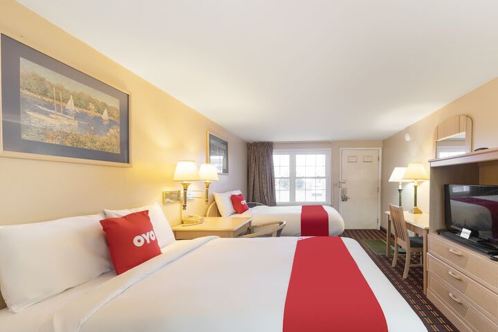 2 Double Beds (13 of 16)