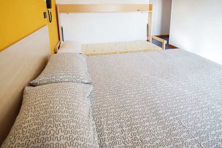 Room 3 of 51