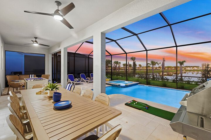 Private pool