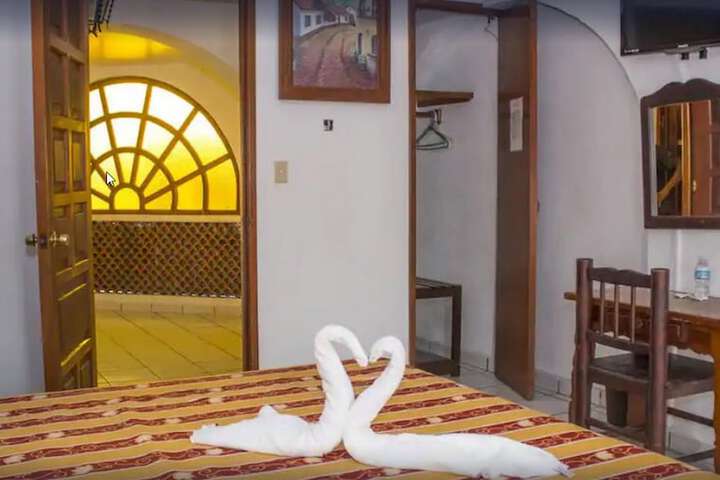 Room 5 of 51
