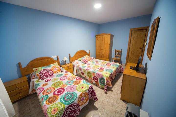 Room 8 of 43