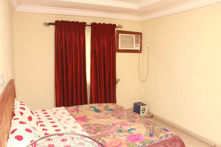 Room 18 of 21