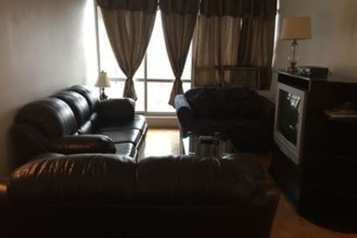 Toronto Furnished Living Sherbourne