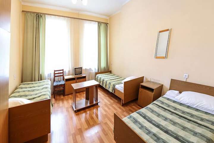 Room 44 of 89