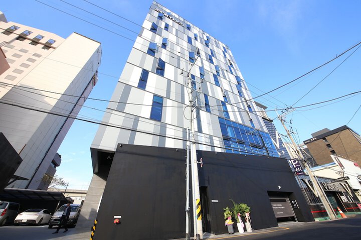 Hotel 116 of 117