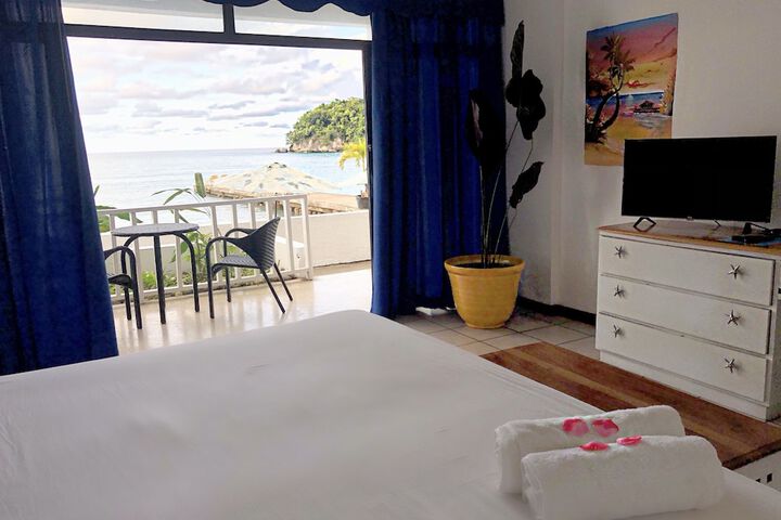 Room 18 of 65