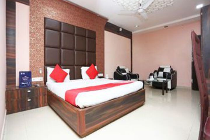 OYO 4127 Hotel City Pulse