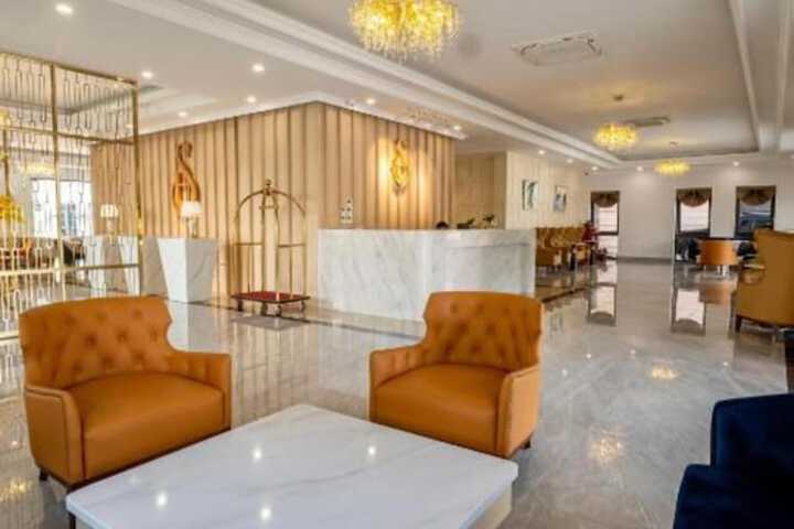 Hotel Interior 5 of 39
