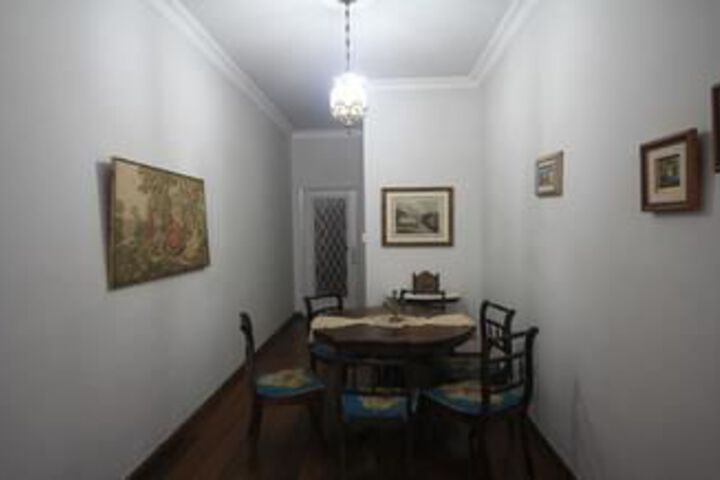 Room 16 of 24