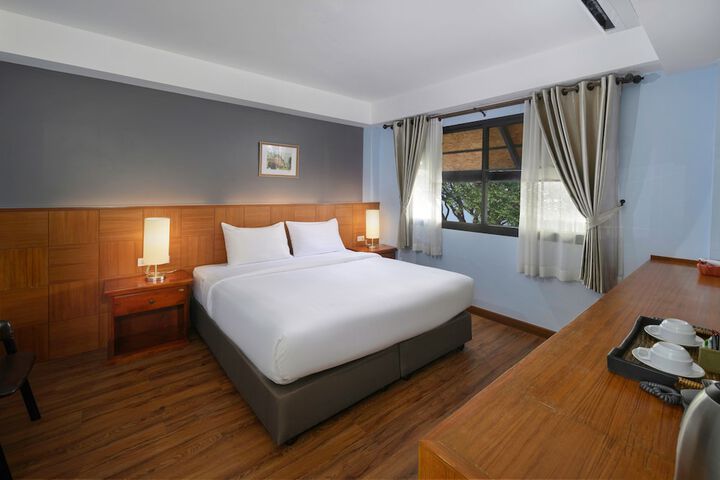 Room 13 of 60