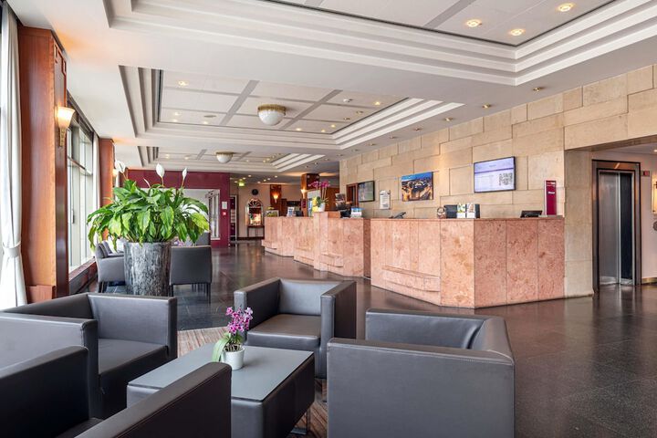 Lobby Photos