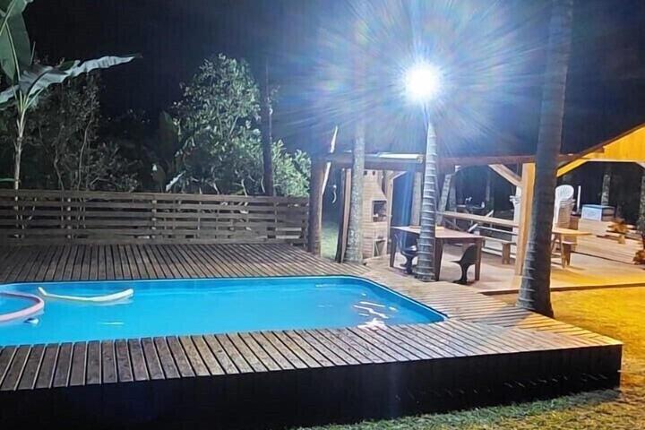 Pool 11 of 29