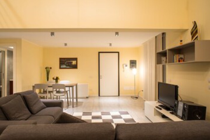Room 8 of 29