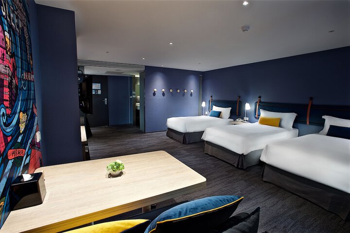 Room 10 of 55