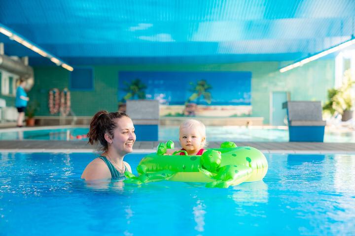 Pools & Facilities