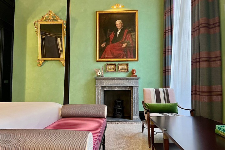 Room 9 of 58