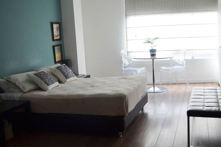 Room 6 of 40