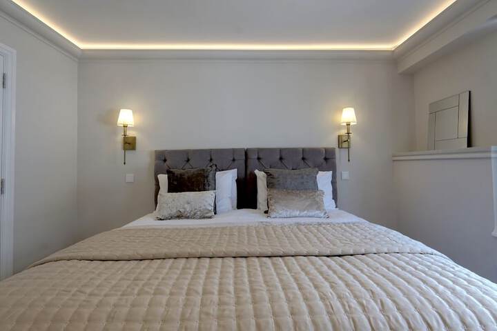 Room 28 of 101