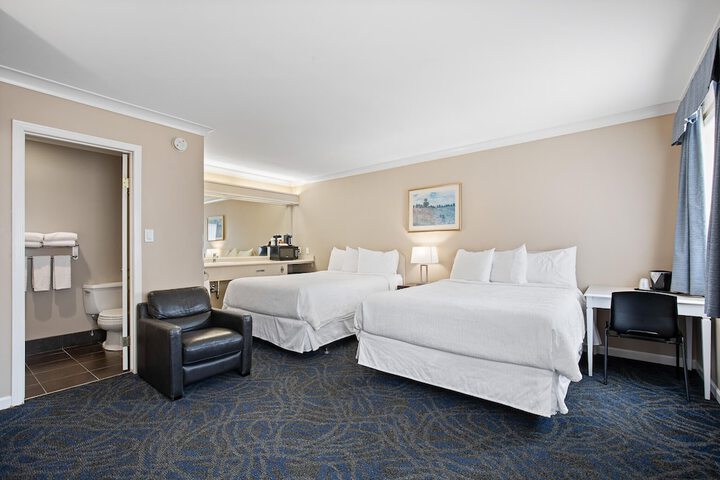 Room 10 of 42