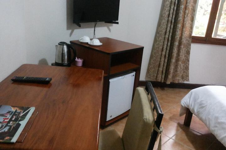 Room 38 of 115