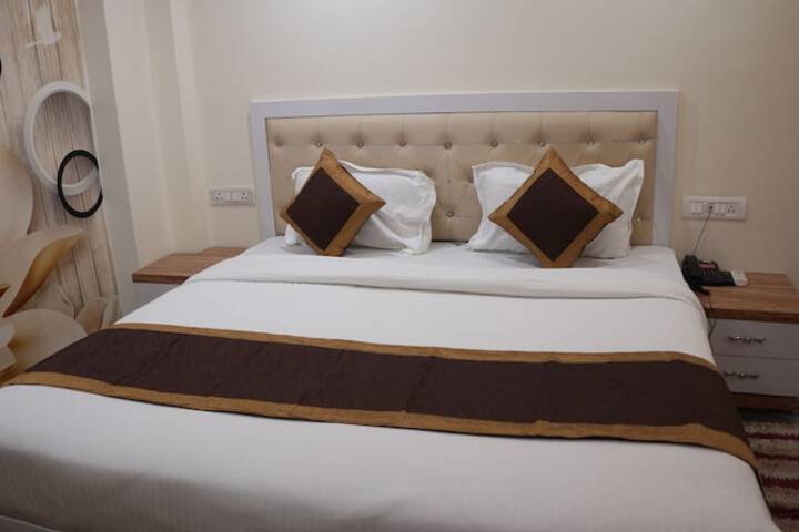 Aradhaya Heritage Hotel