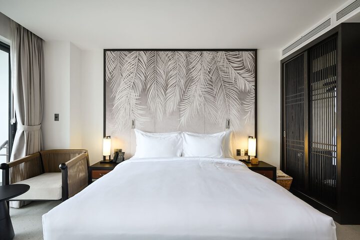 Room 28 of 138