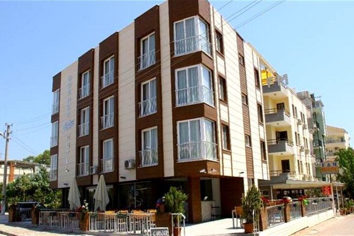 CORNER BOUTIQUE HOTEL