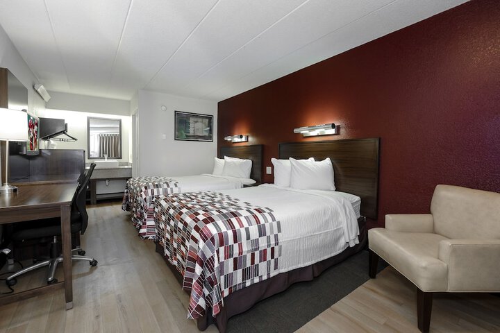Deluxe 2 Double Beds (5 of 9)