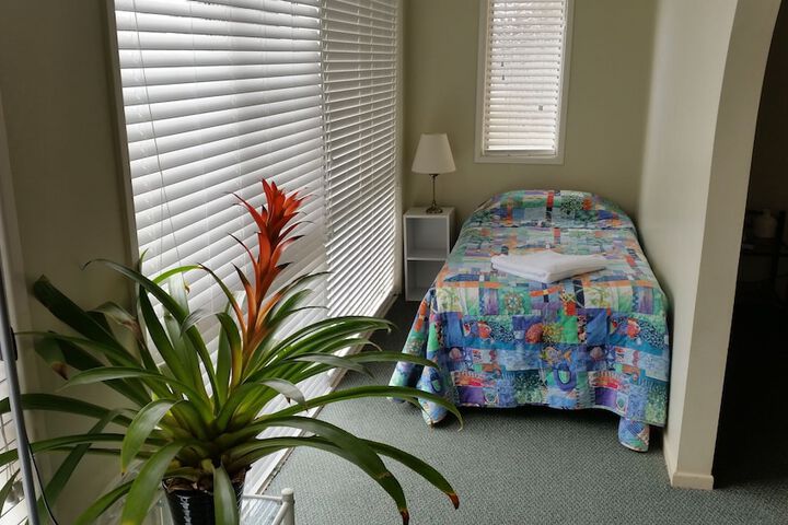 Room 10 of 69