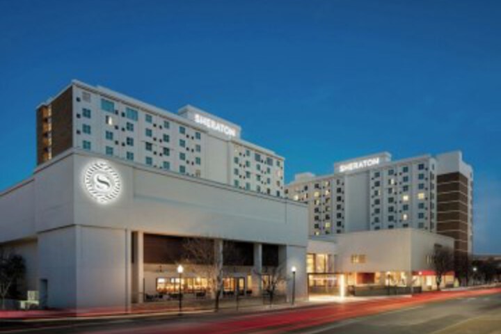 Hotel 70 of 72
