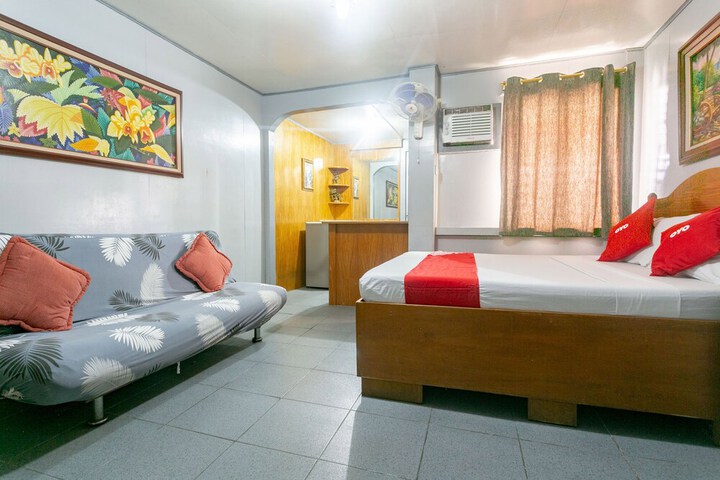 Room 22 of 35