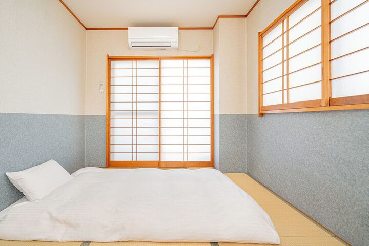 Room 17 of 31