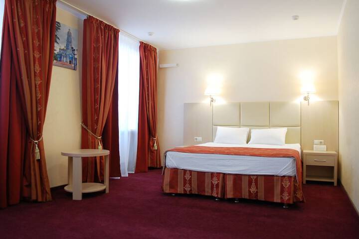 Room 17 of 53