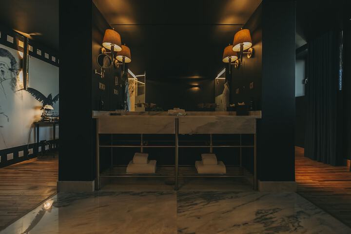 Room 101 of 204