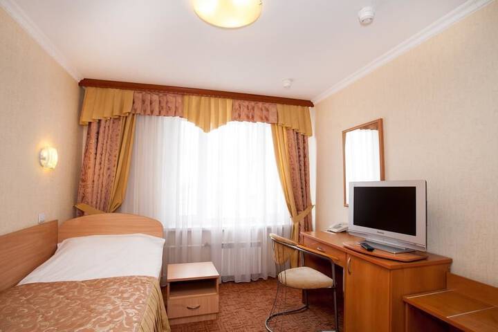 Room 17 of 59