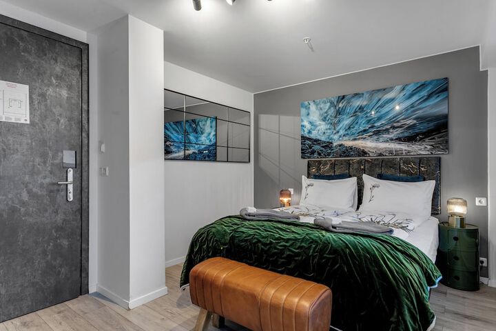 Room 21 of 219