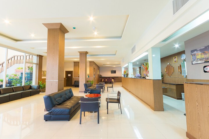 Hotel Interior 4 of 43
