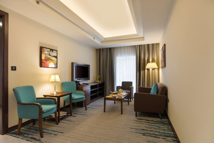 Room 25 of 114