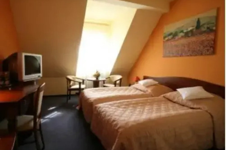 ZAMKOWY. HOTEL