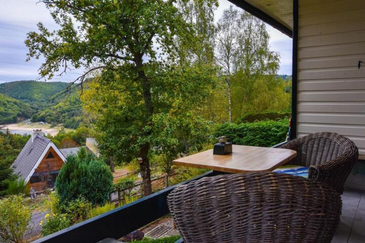 Holiday home in Miremont with garden