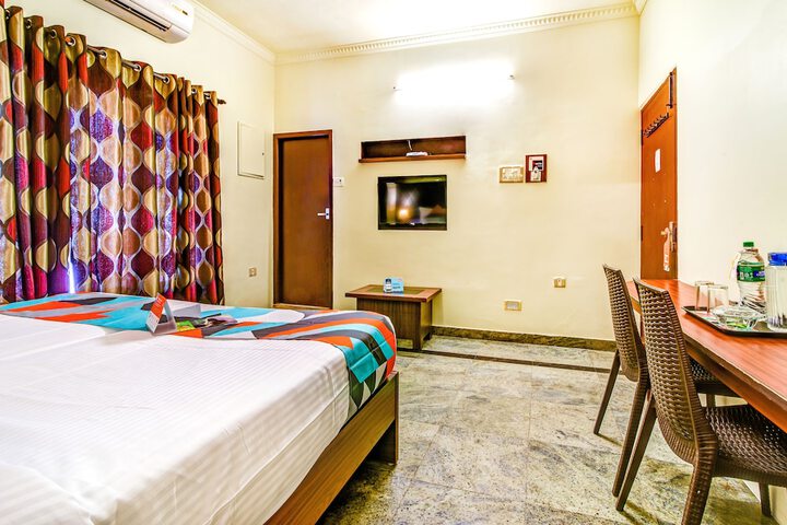 Room 17 of 26